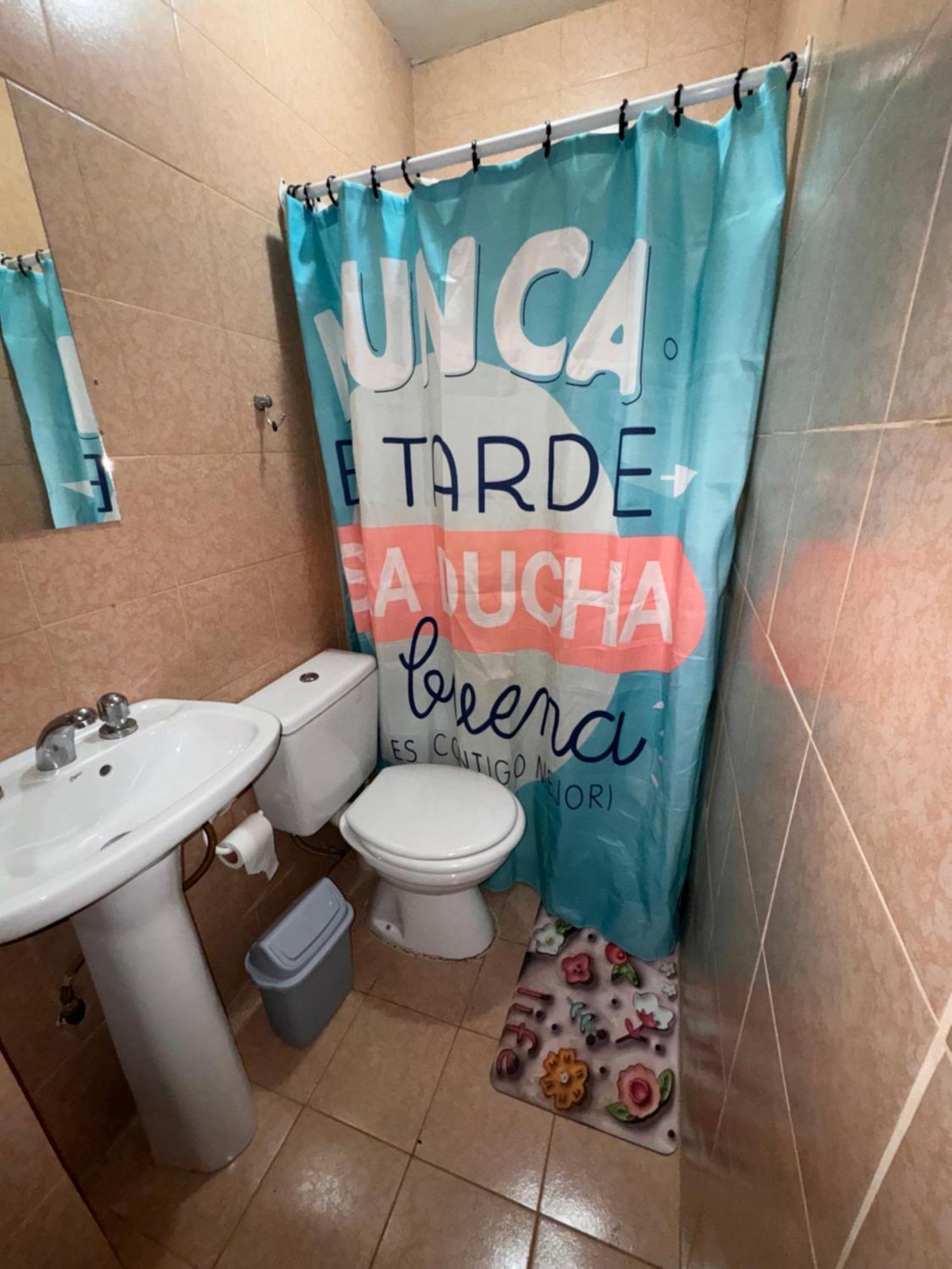 Hostal Leolei El Calafate Extérieur photo
